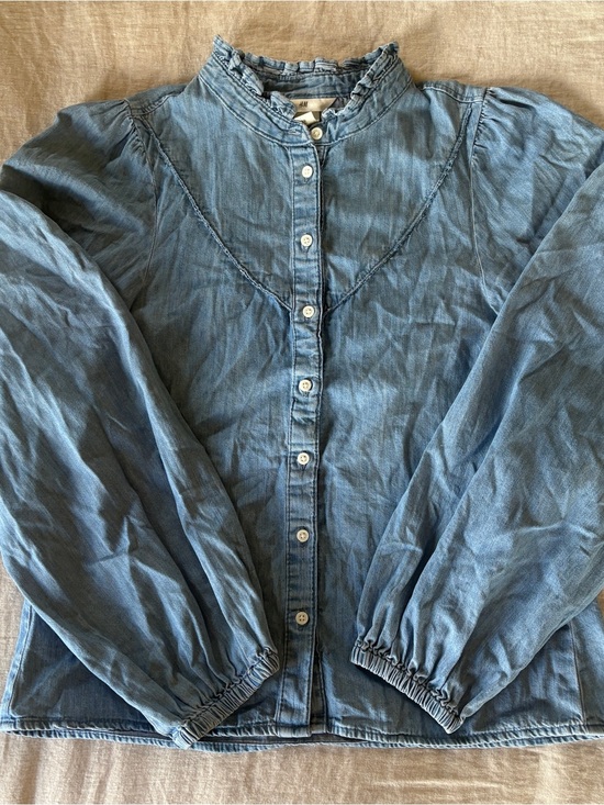 H&M Tops - H&M Light Denim Ruffled Collar Button Blouse